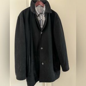 Claiborne Coat- lined 3/4 length, 100 wool, single breast buttons & collar XL